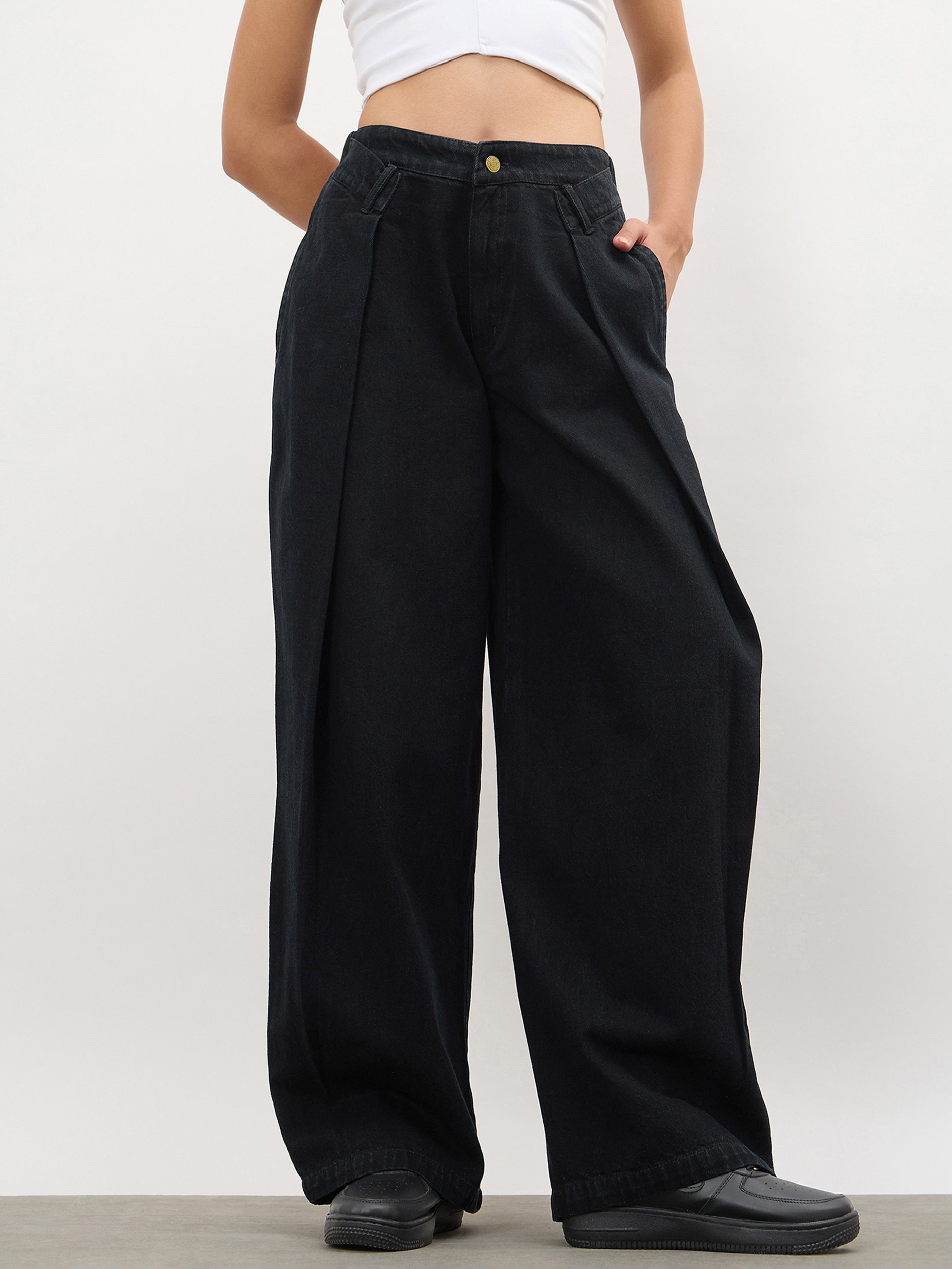Women Jet Black Overlap Pleated Mid Rise Jeans