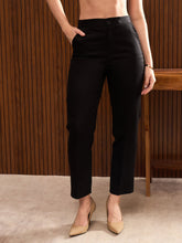 Women Black Cross Pocket Ankle Length Pants