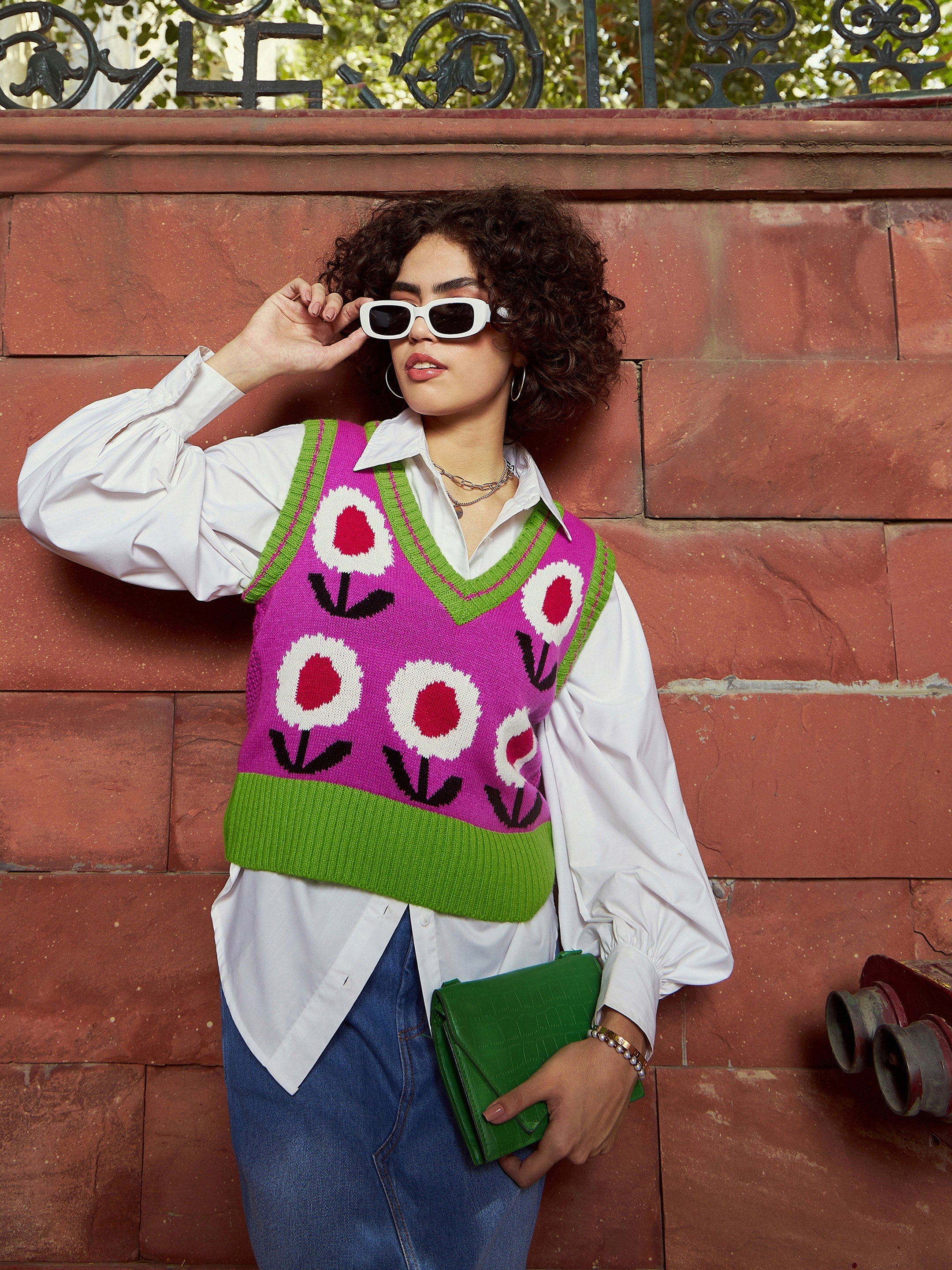 women pink floral v neck sleeveless sweater sfswsh7428