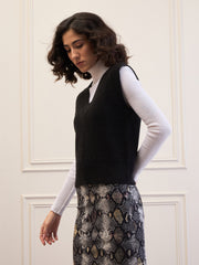 women black solid v neck sweater vest sfswsh7610