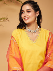 Shae by SASSAFRAS - Women Yellow Kurta Set With Rust Organza Dupatta