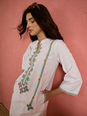 Women White Embroidered Short Kurta With Farshi Salwar