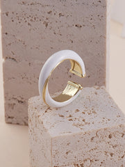 The Candy Finger Ring Chalk WhiteSOHIRG6119