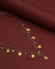 مجموعة من قطعتين من القلادة المطلية بالذهب بتصميم مميز