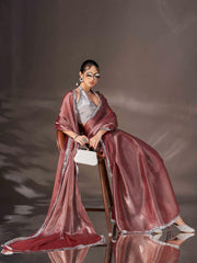 ساري شيفون ساتان لامع بلون معدني مع دانتيل مزين