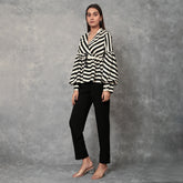 TAMISKA - توب ببلوم مخطط باللونين الأسود والأبيض