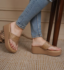 صندل كاجوال أنيق بكعب إسفيني 3 بوصات، مفتوح من الخلف، مقدمة دائرية