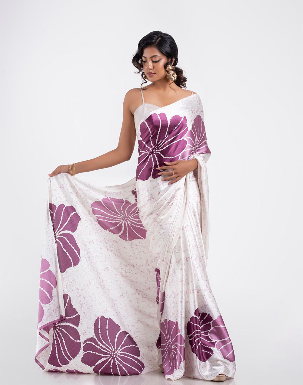 Soft-Modal-Silk-saree-with-stylish-prints-lacoste