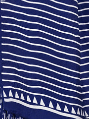 ساري نسائي من الحرير الأزرق المطبوع بتصميم دولا مع قطعة بلوزة