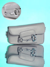 حقيبة كتف نسائية بتصميم The Asymmetric Link - رمادي فاتح