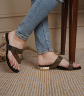 صندل أنيق وعصري بكعب دائري مفتوح من الخلف بعرض بوصة واحدة