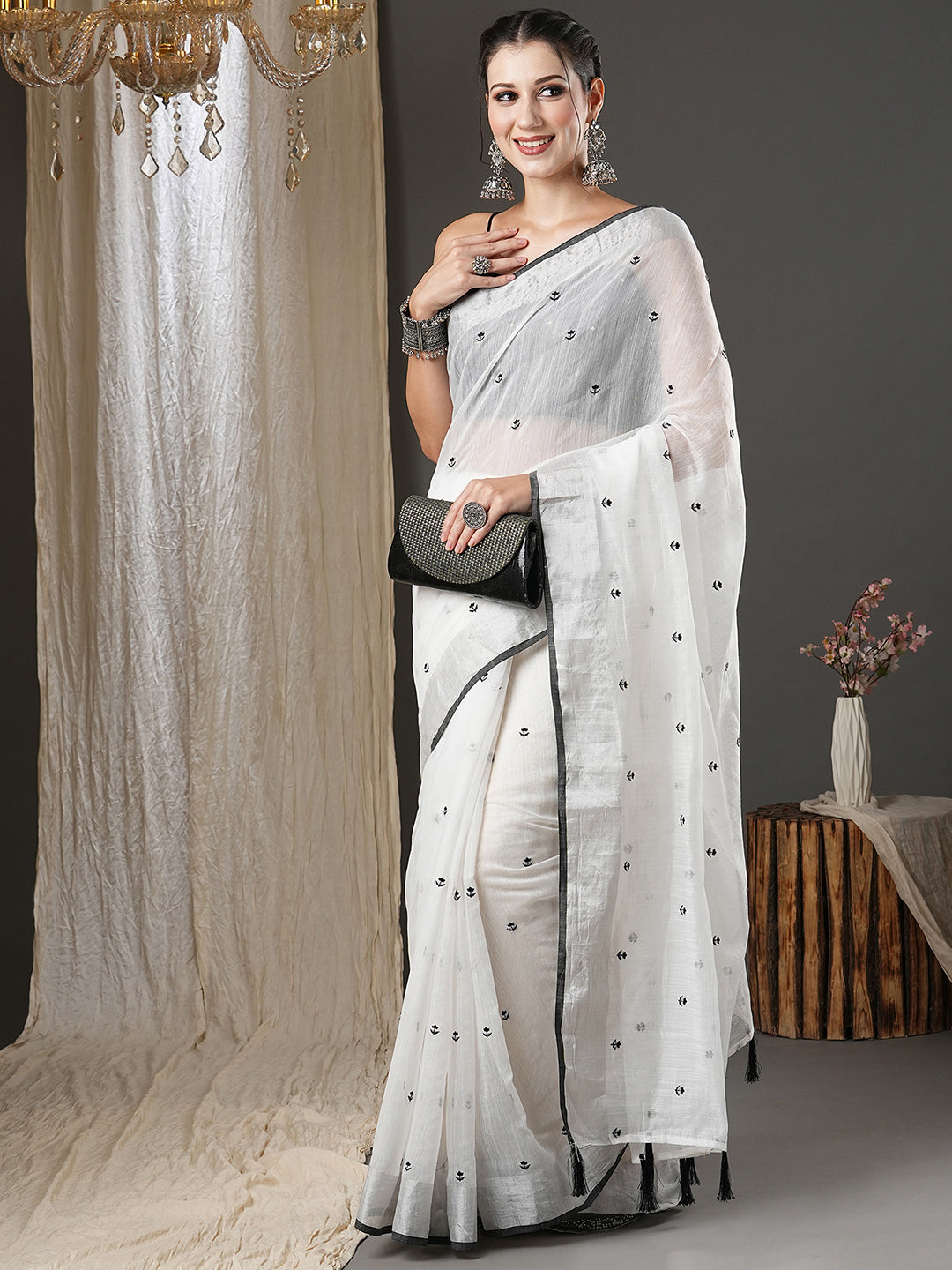Women's Cotton Silk White Embroidered DesignerSaree With Blouse Piece