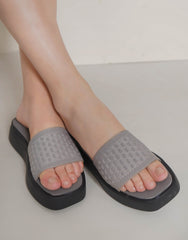 أحذية كاجوال أنيقة مفتوحة من الخلف بكعب عالٍ 1 بوصة