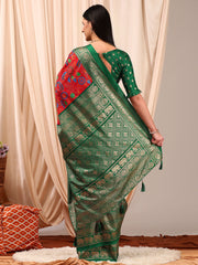 ساري نسائي أحمر مطبوع مطبوع من مزيج القطن مع قطعة بلوزة