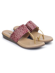 أحذية مسطحة مفتوحة من الأمام سهلة الارتداء، مناسبة للإطلالات الكاجوال