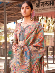 ساري نسائي بيج مطبوع من مزيج الحرير مع قطعة بلوزة