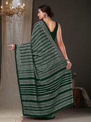 ساري نسائي من حرير بهجالبوري أخضر مطبوع بتصميم أنيق مع قطعة بلوزة