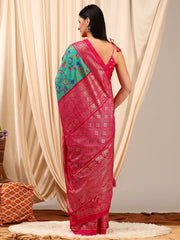 ساري نسائي أزرق مطبوع مطبوع من مزيج القطن مع قطعة بلوزة