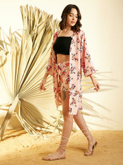 طقم نسائي مكون من شورت وسترة قصيرة مزينة بنقوش زهور وردية (القميص الداخلي غير متضمن)