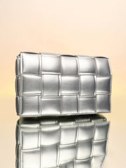 حقيبة كتف نسائية من ذا بوفي إنترواين - فضية اللون