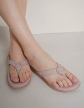 حذاء مسطح بلون الخزامى، ذو مقدمة دائرية، سهل الارتداء