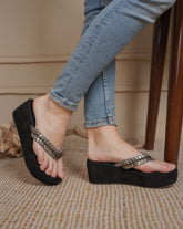 صندل كاجوال أنيق بكعب إسفيني 3 بوصات، مفتوح من الخلف، مقدمة دائرية