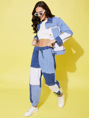 بنطال رياضي نسائي أزرق من قماش الدنيم المرقع