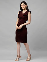 Women Burgundy Solid Sheath Dress
