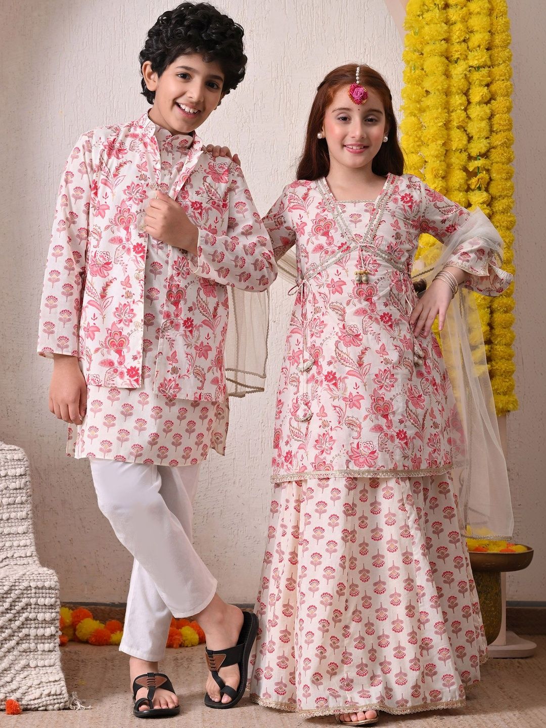 Indi Loom Couture Boys Off White Printed Kurta with Floral Jacket & Pyjama Set ILBKSJ23