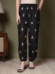 women embroidered relaxed fit elasticated waist casual trouser