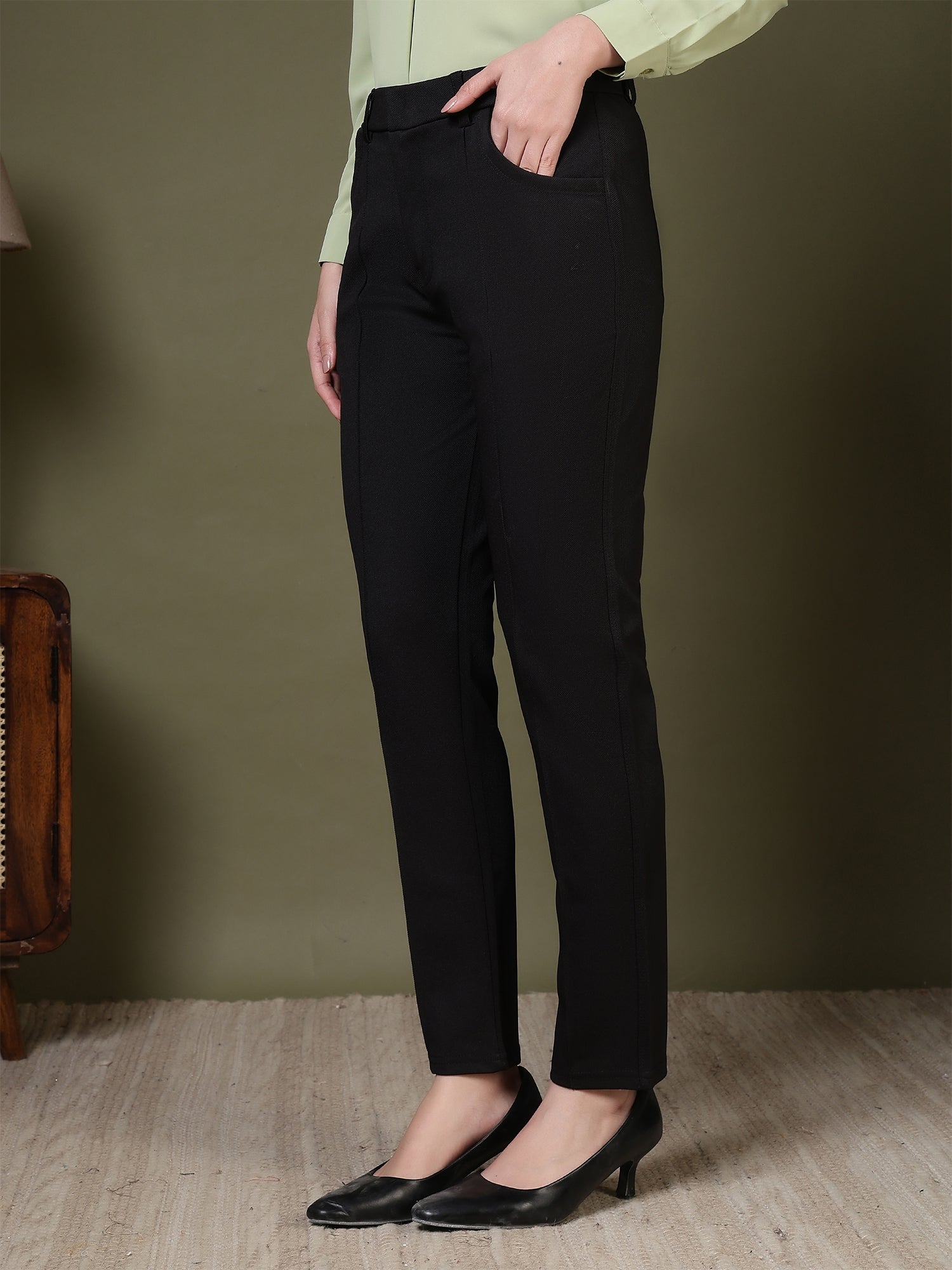 women straight fit formal trousers with front seam detailing