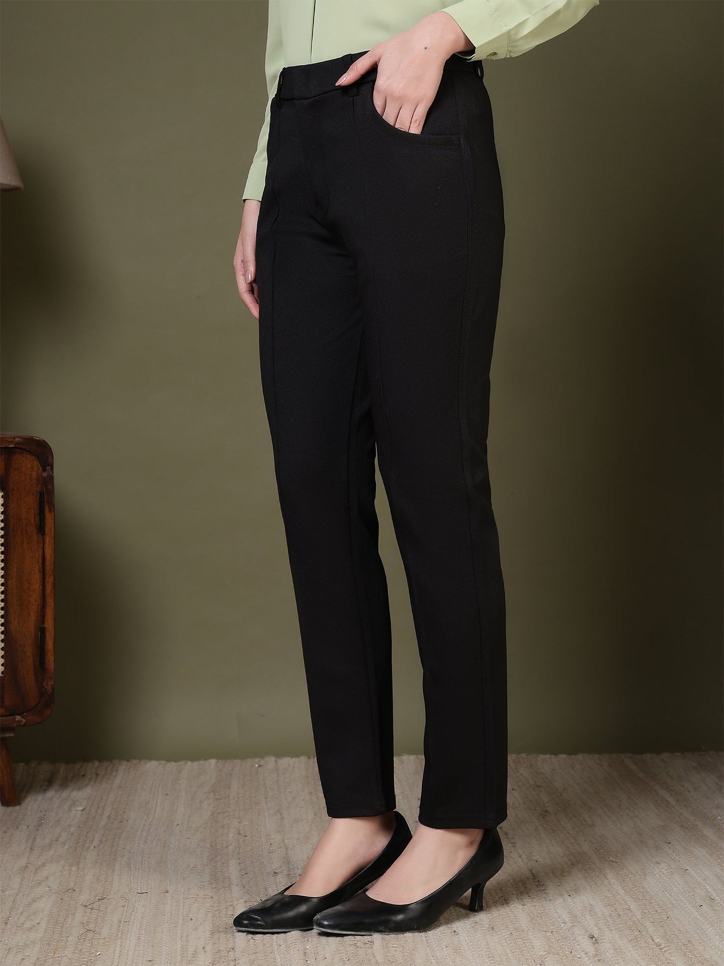 women straight fit formal trousers with front seam detailing