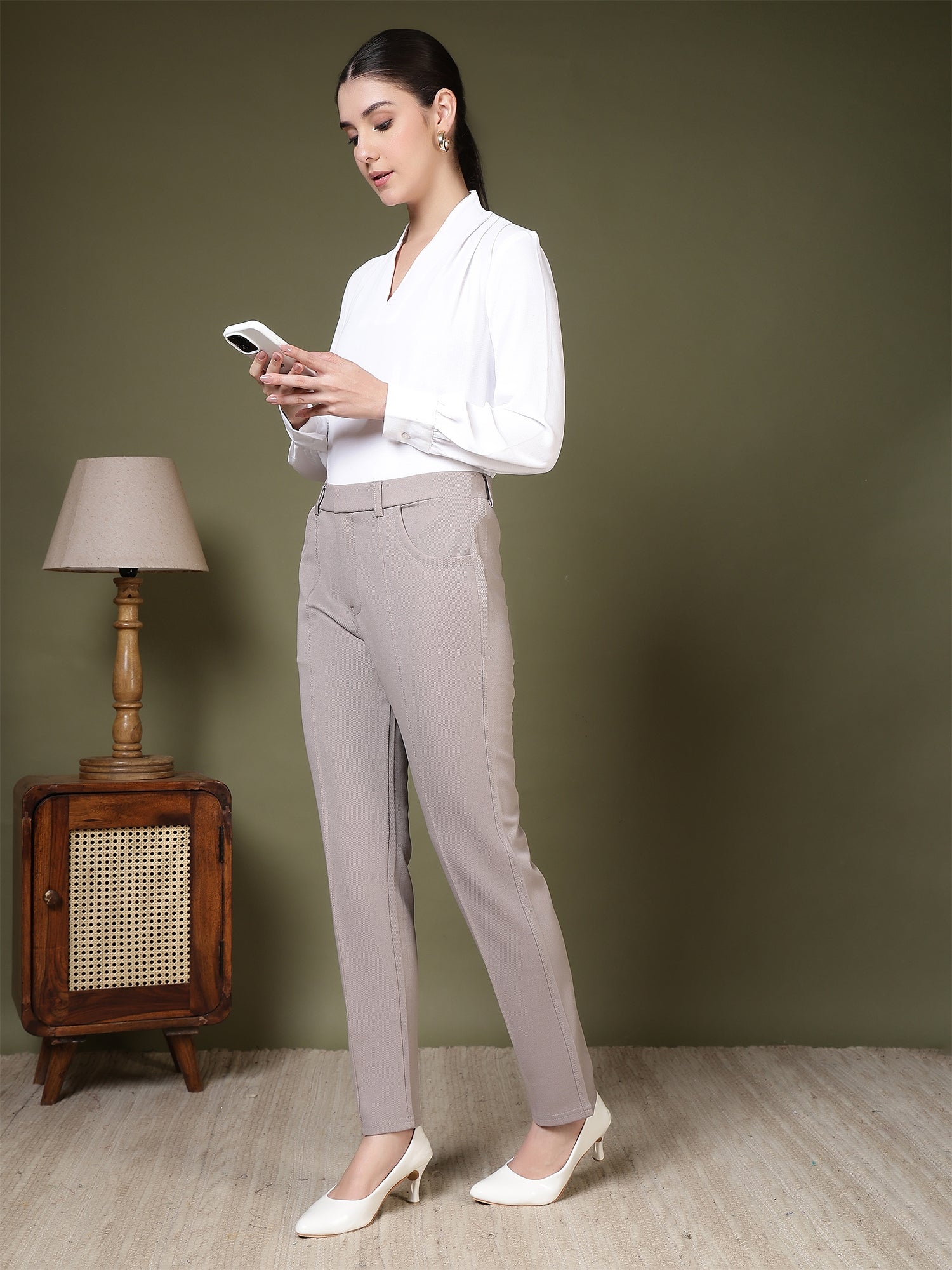 women straight fit formal trousers with front seam detailing