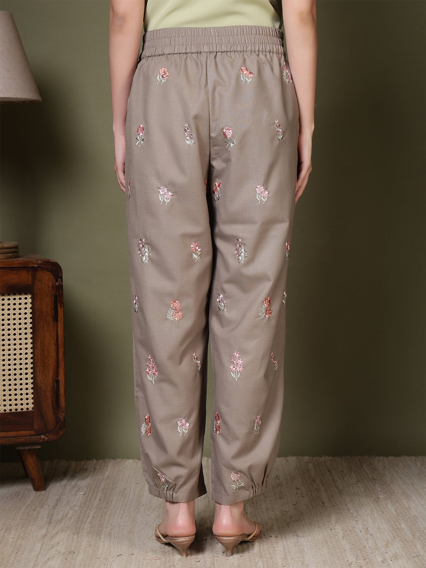 women embroidered relaxed fit elasticated waist casual trouser
