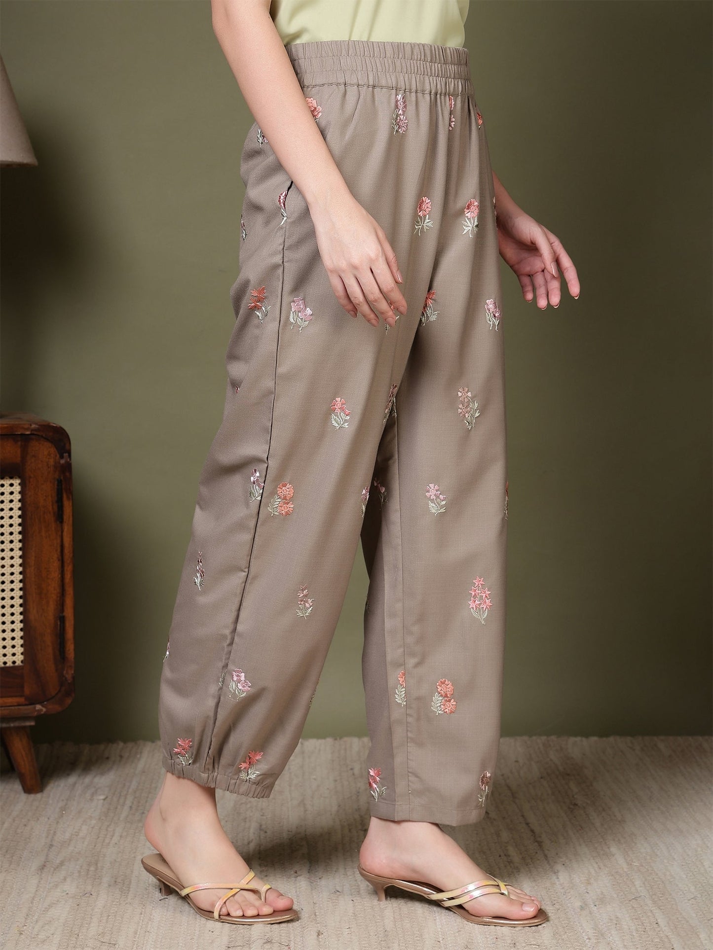 women embroidered relaxed fit elasticated waist casual trouser