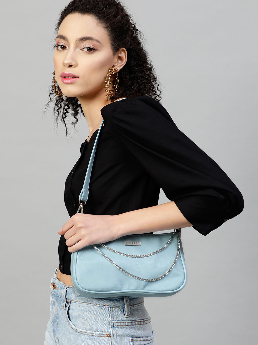 Chained Up Clutch