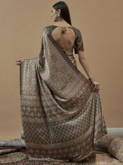 Women's Pure Crepe Printed Designer Saree With Blouse Piece