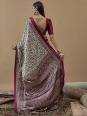 Women's Pure Crepe Printed Designer Saree With Blouse Piece