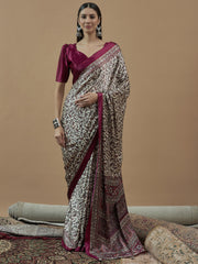 Women's Pure Crepe Printed Designer Saree With Blouse Piece