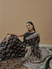 Women's Pure Crepe Printed Designer Saree With Blouse Piece
