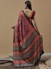 Women's Pure Crepe Printed Designer Saree With Blouse Piece