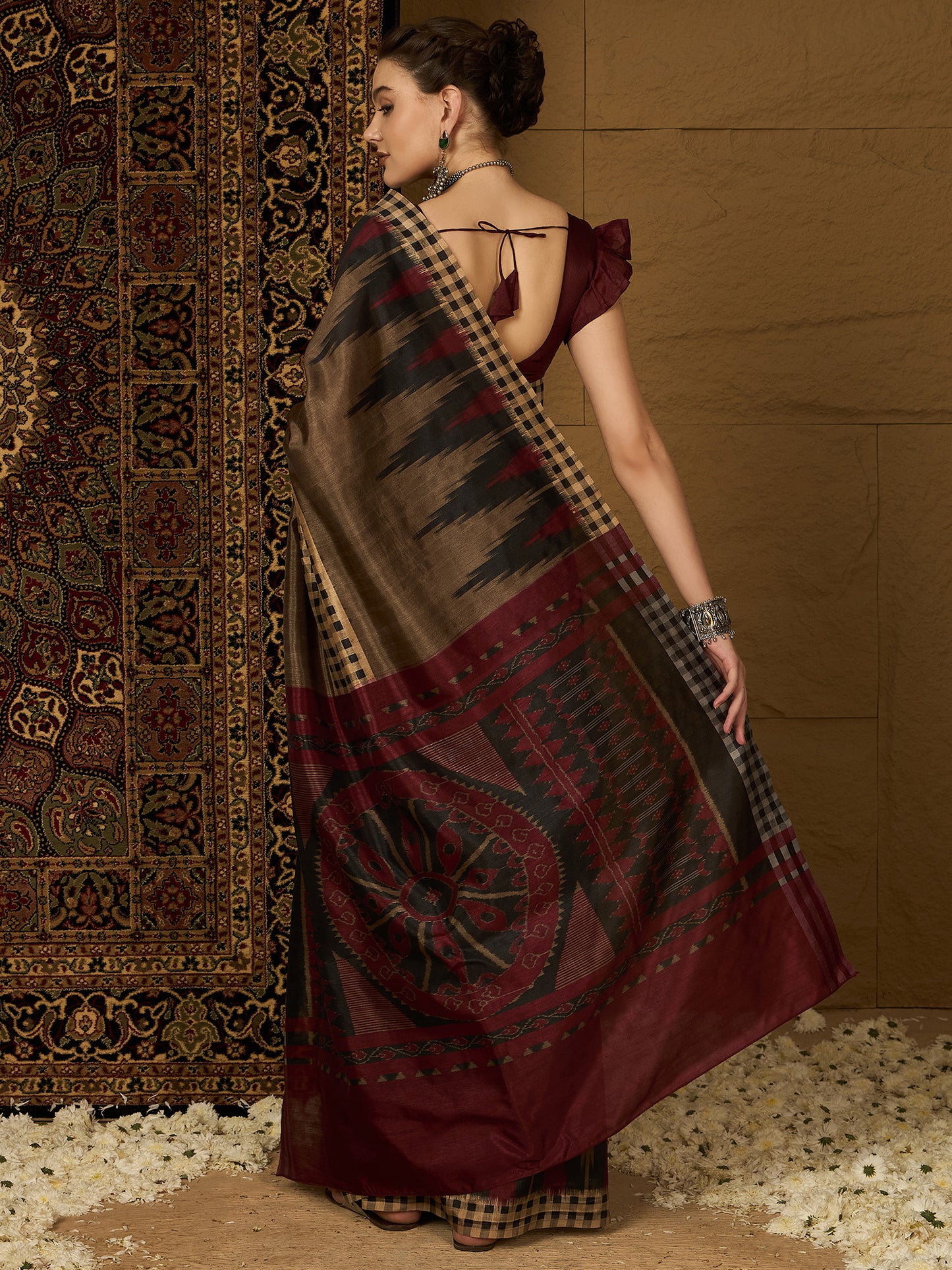 Women's Bhagalpuri Silk Beige Printed Designer Saree With Blouse Piece