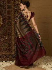 ساري نسائي من حرير بهجالبوري بيج مطبوع بتصميم أنيق مع قطعة بلوزة