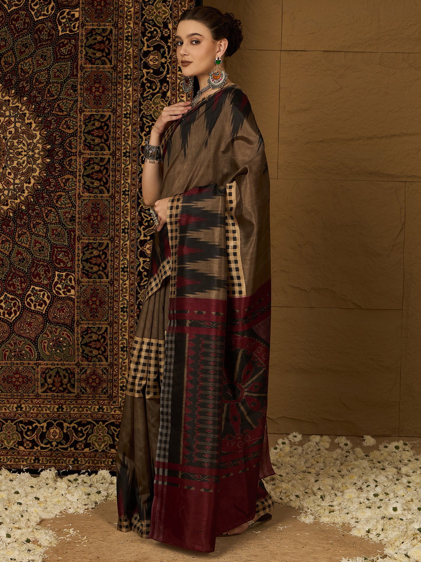 Women's Bhagalpuri Silk Beige Printed Designer Saree With Blouse Piece