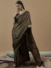 Women's Pure Crepe Printed Designer Saree With Blouse Piece
