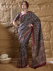 Women's Silk Blend Printed Designer Saree With Blouse Piece