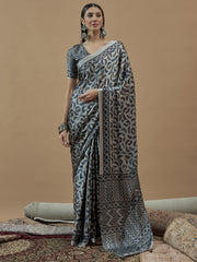 Women's Crepe Printed Designer Saree With Blouse Piece