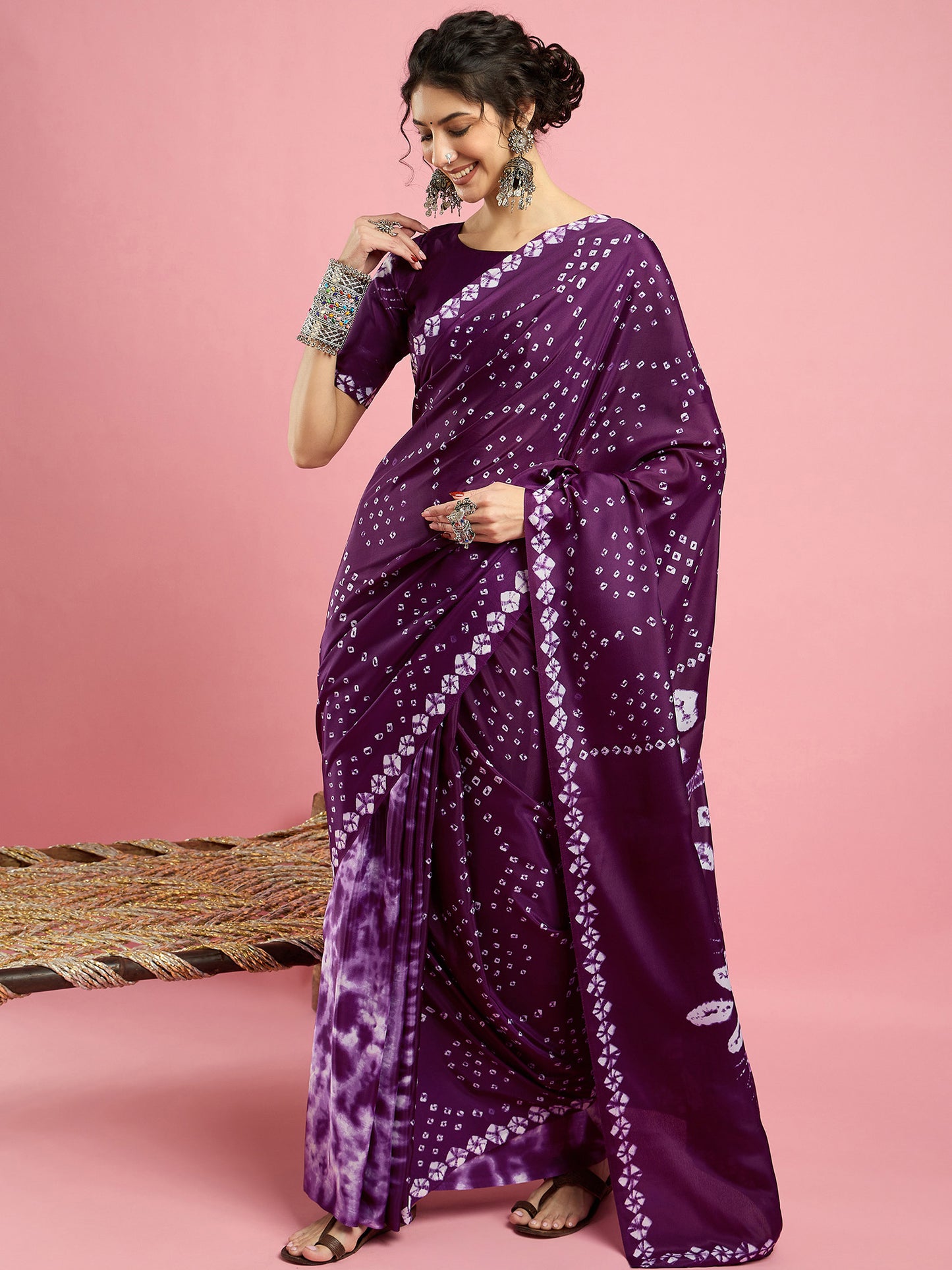 Women's Crepe Purple Printed Designer Saree With Blouse Piece