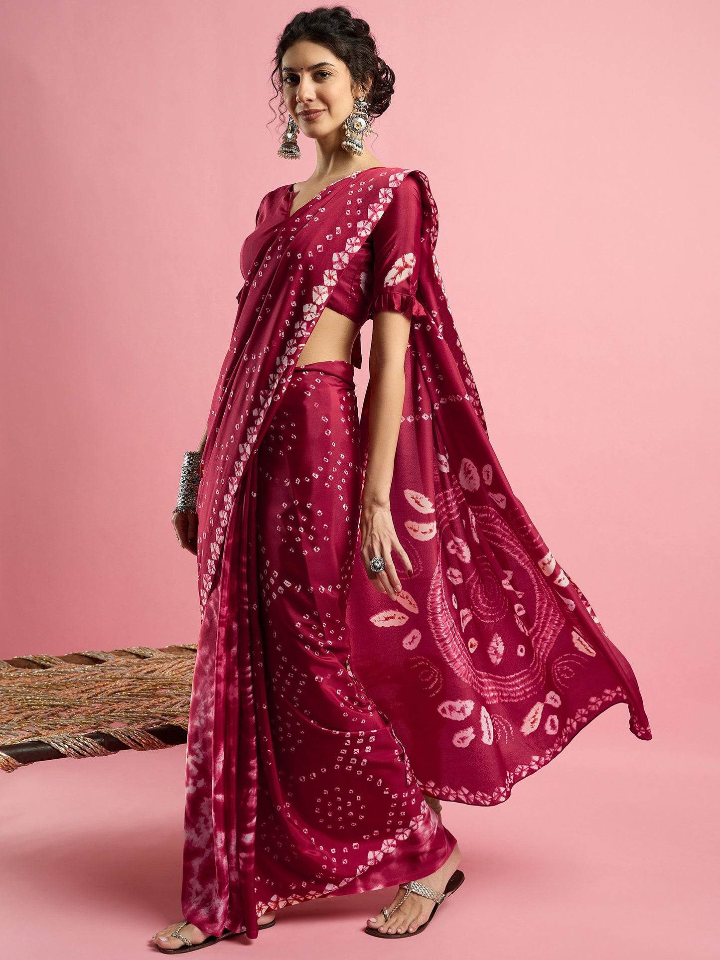 Women's Crepe Red Printed Designer Saree With Blouse Piece