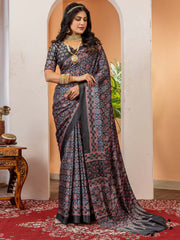 Women's Crepe Black Digital Print Designer Saree With Blouse Piece